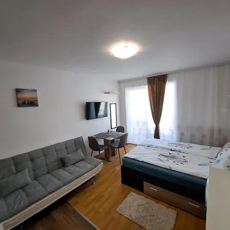 за гости магнолия резиденс Apartment Sunny Beach
